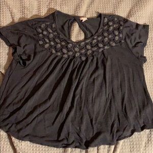gray aeropostale top